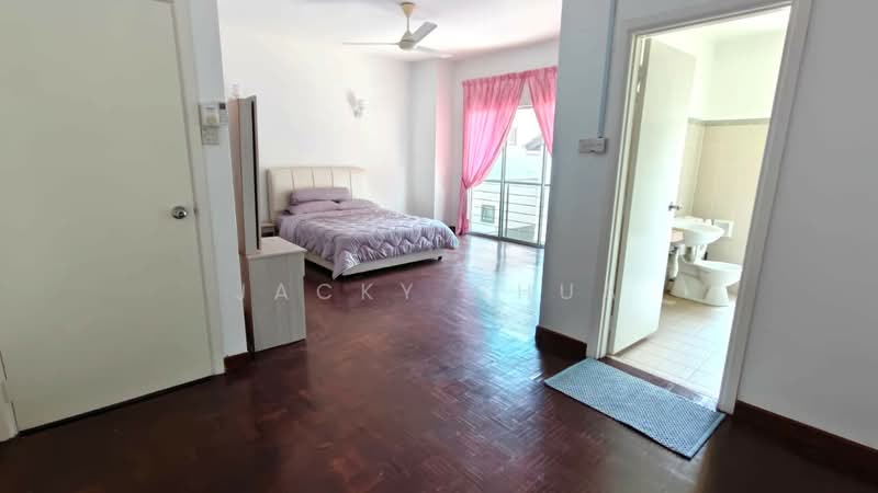 Townhouse for Rent in Leisure Farm (Gelang Patah) - Jacky Chua - Bedroom - PropertyGuru.com.my