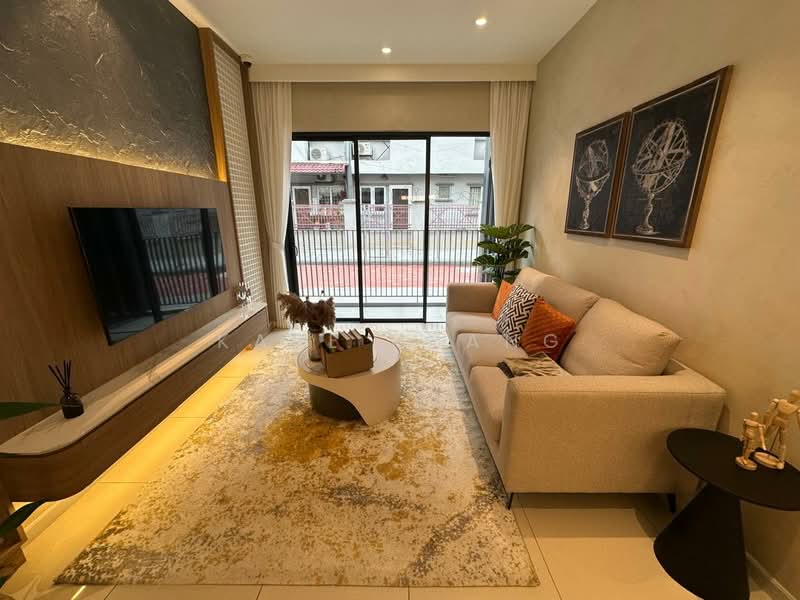 Service Residence for Sale at Stellaris @ Riana Dutamas - Karl Phang - Living Room - PropertyGuru.com.my