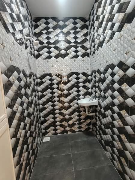 1-storey Terraced House for Rent in Taman Johor Jaya (Johor Bahru) - Jessica Ma - Bathroom - PropertyGuru.com.my