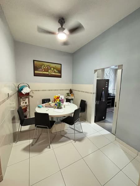 Rumah Teres 2 Tingkat untuk Dijual di Taman Nusa Idaman (Iskandar Puteri (Nusajaya)) - Eva Siow - Dining Room - PropertyGuru.com.my
