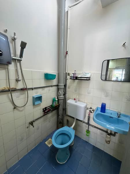 1-storey Terraced House for Rent in Taman Bidara (Selayang) - CCS Shan - Bathroom - PropertyGuru.com.my