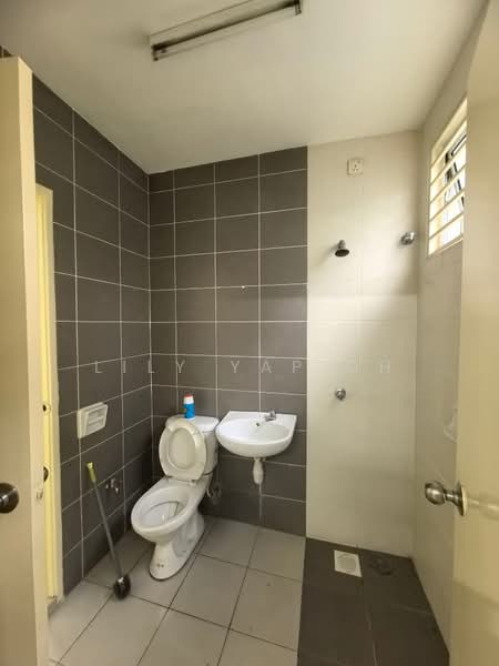2-storey Terraced House for Sale in Kota Kemuning (Shah Alam) - Lily Yap DH - Bathroom - PropertyGuru.com.my