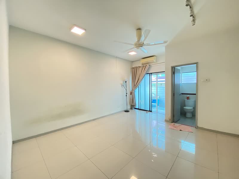 Rumah Bandar untuk Dijual di Bandar Bukit Puchong 2 (Puchong) - Ms Sim - Living Room - PropertyGuru.com.my