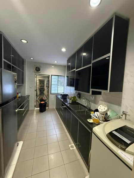 Cluster House for Rent in Ulu Tiram (Johor) - Jessica Ma - Kitchen - PropertyGuru.com.my