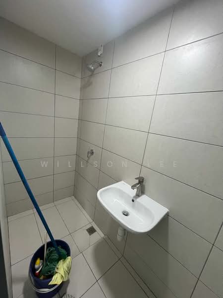 Servis Apartment untuk Disewa di MARC Residences - Willson Lee - Bathroom - PropertyGuru.com.my