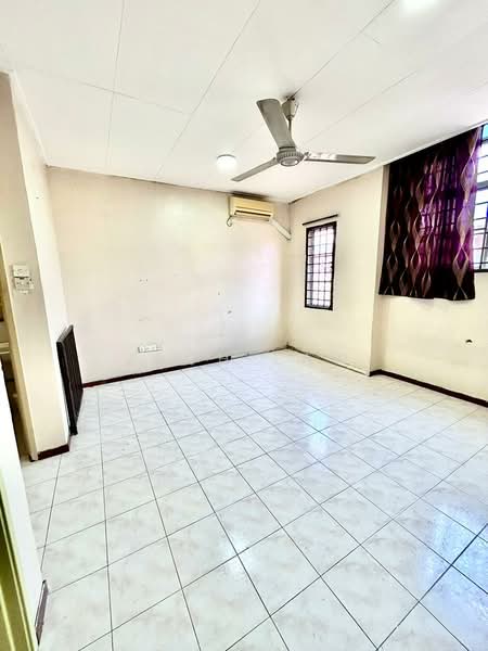 Rumah Teres 2 Tingkat untuk Dijual di Bandar Seri Alam (Masai) - Zach Law - Interior - PropertyGuru.com.my