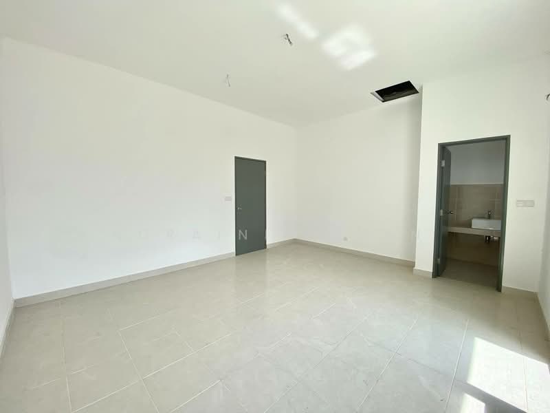 Rumah Teres 2 Tingkat untuk Dijual di Semenyih (Selangor) - Noraini Dahan - Interior - PropertyGuru.com.my