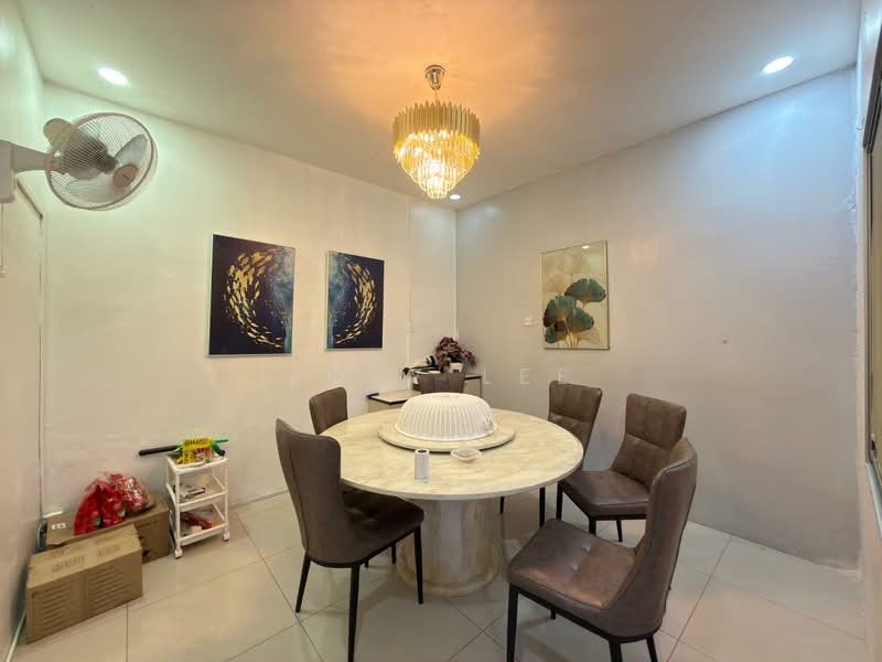 Shop for Sale in Skudai (Johor) - Zoey Lee - Dining Room - PropertyGuru.com.my