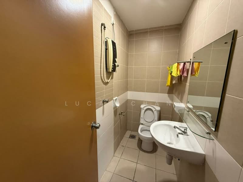 Condominium for Sale at Casa Desa - Lucas Chan - Bathroom - PropertyGuru.com.my