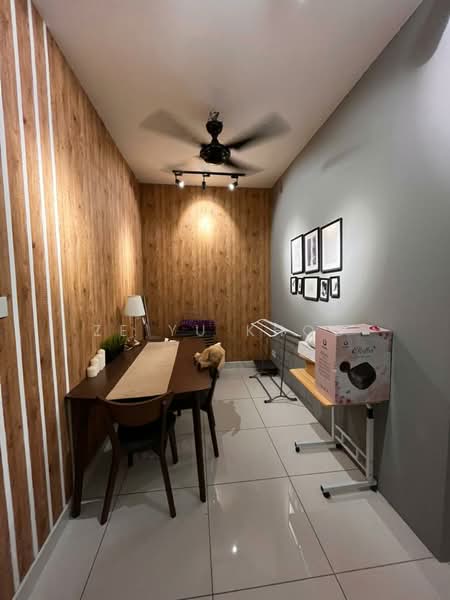Servis Apartment untuk Disewa di Court 28 - Ze Yu Khoo - Dining Room - PropertyGuru.com.my