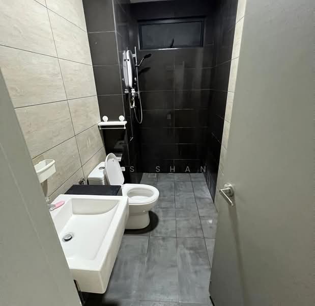 Kondominium untuk Disewa di Legend Heights - CCS Shan - PropertyGuru.com.my