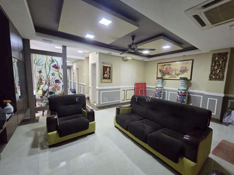 Rumah Teres 2-Tingkat untuk Dijual di Taman Megah Kepong (Kepong) - Kiing TW - Living Room - PropertyGuru.com.my