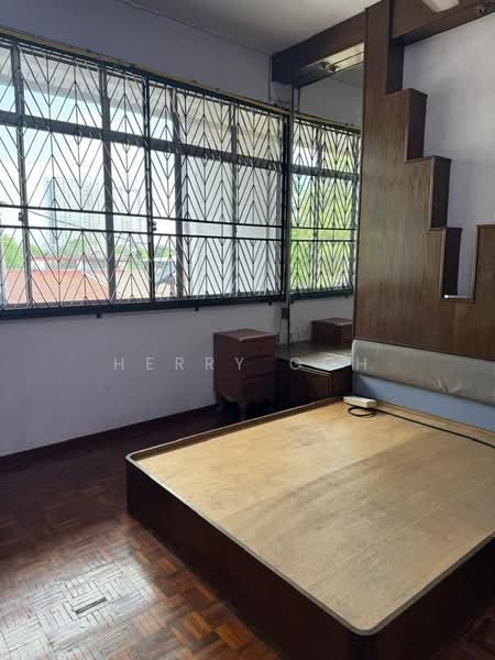 2-storey Terraced House for Sale in Taman Pelangi (Johor Bahru) - Herry Goh - Bedroom - PropertyGuru.com.my