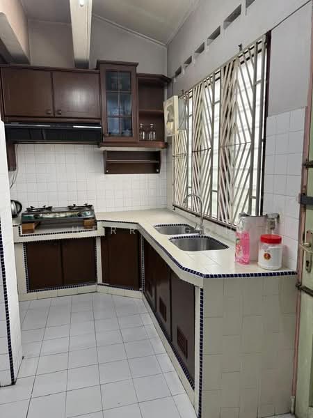 2-storey Terraced House for Sale in Taman Pelangi (Johor Bahru) - Herry Goh - Kitchen - PropertyGuru.com.my