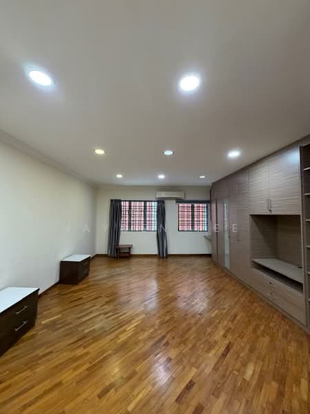 2-storey Terraced House for Sale in Jalan Klang Lama (Old Klang Road) (Kuala Lumpur) - Jayden Yee - Bedroom - PropertyGuru.com.my