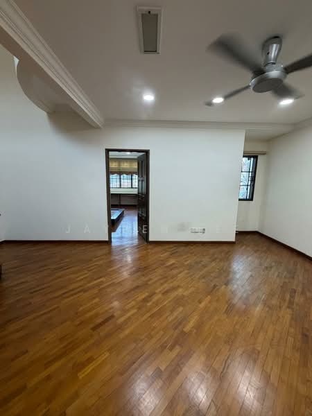 2-storey Terraced House for Sale in Jalan Klang Lama (Old Klang Road) (Kuala Lumpur) - Jayden Yee - Living Room - PropertyGuru.com.my