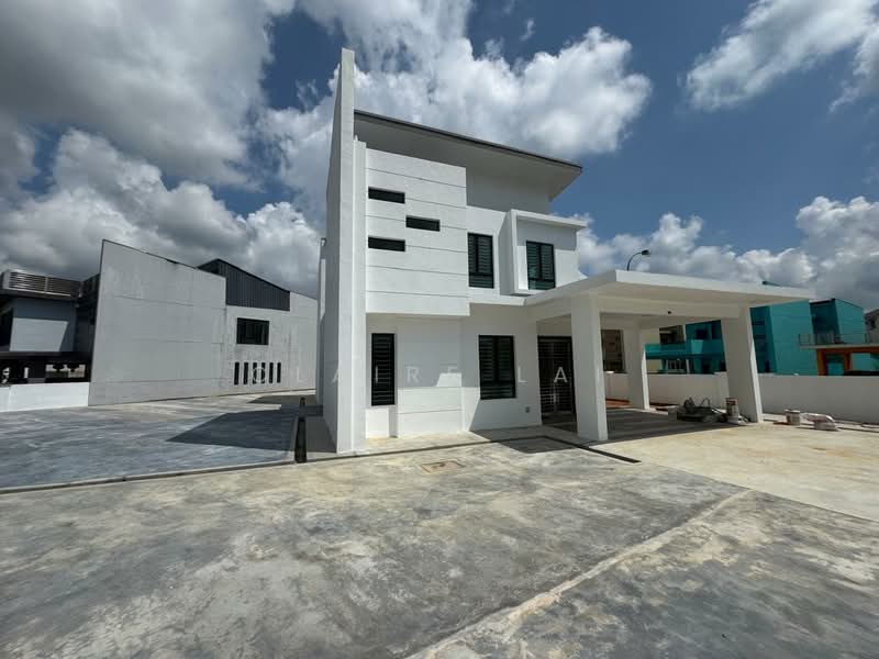 2-storey Terraced House for Sale in Kelapa Sawit (Kulai) - Claire Lai - Exterior - PropertyGuru.com.my