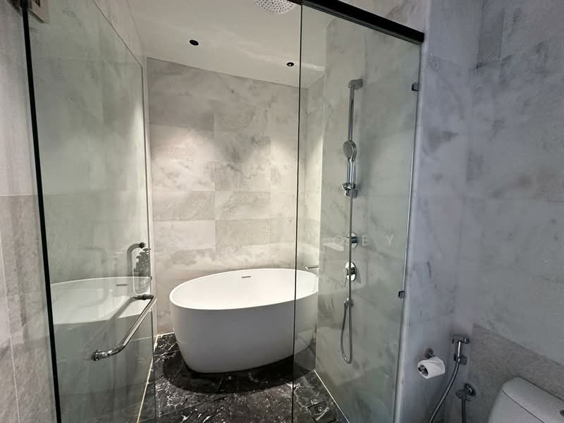 Servis Apartment untuk Dijual di Royce Residence - Angel Goey - Bathroom - PropertyGuru.com.my