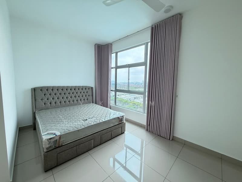Apartment for Sale at D'Rich Executive Suites - Yiky Lim - Bedroom - PropertyGuru.com.my