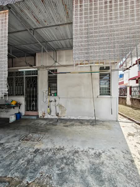 Rumah Berkembar untuk Dijual di Taman Pelangi (Johor Bahru) - Nathan Chan - PropertyGuru.com.my