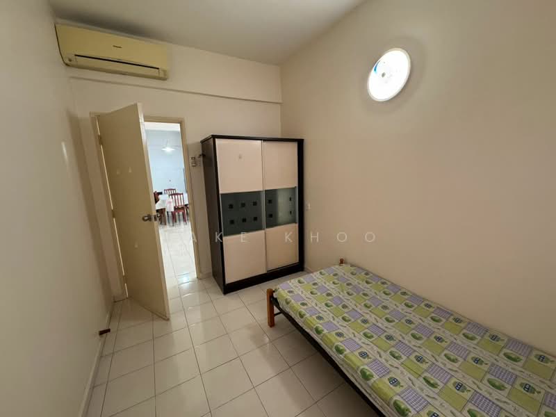 Kondominium untuk Disewa di Putra Place Condominium - Jake Khoo - Bedroom - PropertyGuru.com.my