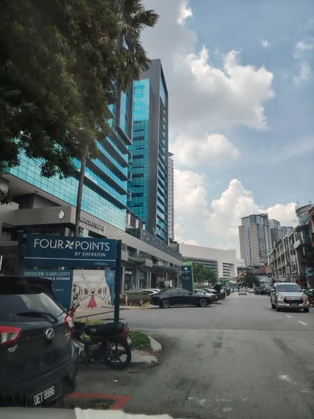 Shop / Office for Rent in Bandar Puteri Puchong (Puchong) - Sue Wong - Exterior - PropertyGuru.com.my