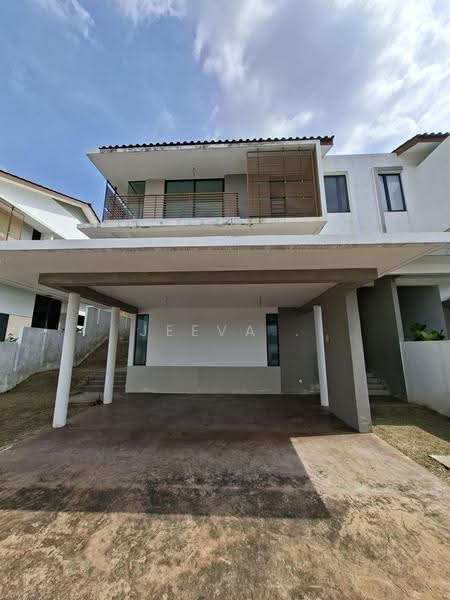 Rumah Berkembar untuk Dijual di Seremban (Negeri Sembilan) - Jeevs Jeeva - Exterior - PropertyGuru.com.my
