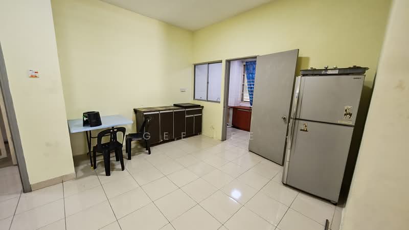 Condominium for Sale at Platinum Hill PV 8 - GEE Lee - PropertyGuru.com.my