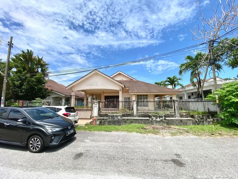 Bungalow for Sale in Sepang (Selangor) - Noraini Dahan - Exterior - PropertyGuru.com.my
