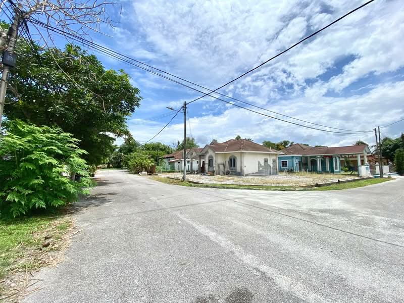 Bungalow for Sale in Sepang (Selangor) - Noraini Dahan - Exterior - PropertyGuru.com.my