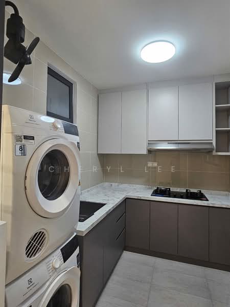 Condominium for Rent at Vivo Residential Suites - Cheryl Lee - Kitchen - PropertyGuru.com.my