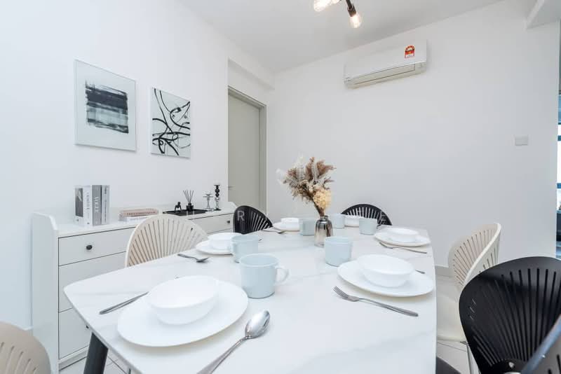 Condominium for Rent at Vivo Residential Suites - Cheryl Lee - Dining Room - PropertyGuru.com.my