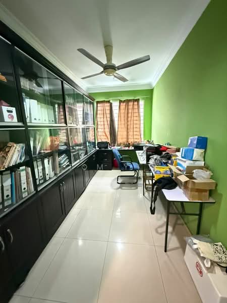 Bungalow for Sale in Bandar Country Homes (Rawang) - Tom Yip - Study - PropertyGuru.com.my