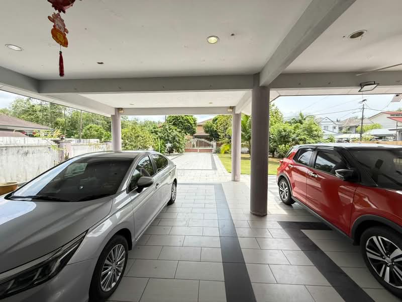 Bungalow for Sale in Bandar Country Homes (Rawang) - Tom Yip - Exterior - PropertyGuru.com.my