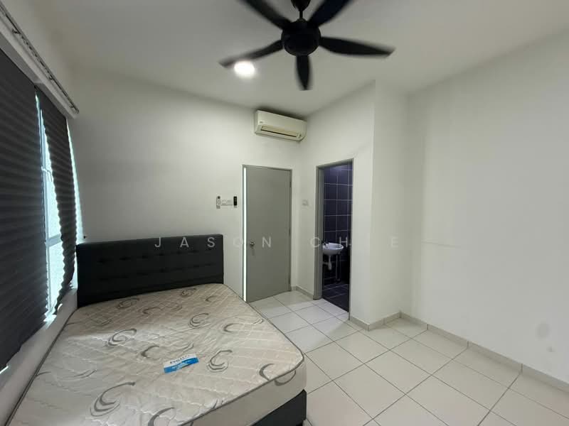 Servis Apartment untuk Disewa di The Zizz @ Damansara North - Jason Chee - Bedroom - PropertyGuru.com.my
