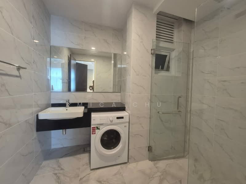 Servis Apartment untuk Dijual di Met 1 Residences - Mica Chu - Bathroom - PropertyGuru.com.my