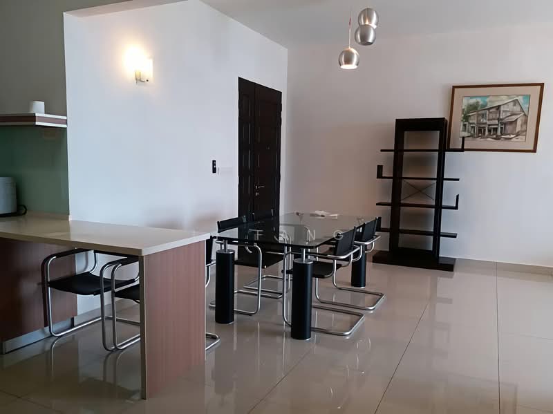 Kondominium untuk Dijual di The Brezza - Li Fang - Dining Room - PropertyGuru.com.my