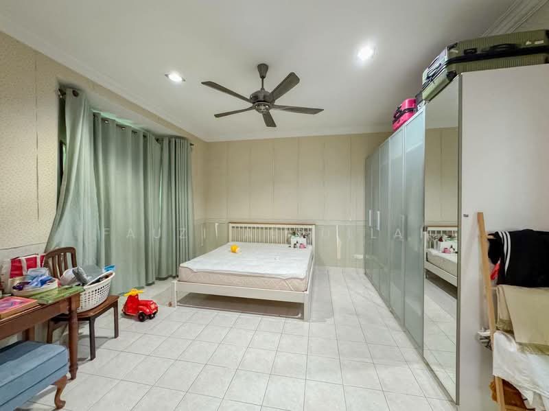 Terraced House for Sale in Seksyen 9 (Bangi) - Fauzi Abdullah - Bedroom - PropertyGuru.com.my