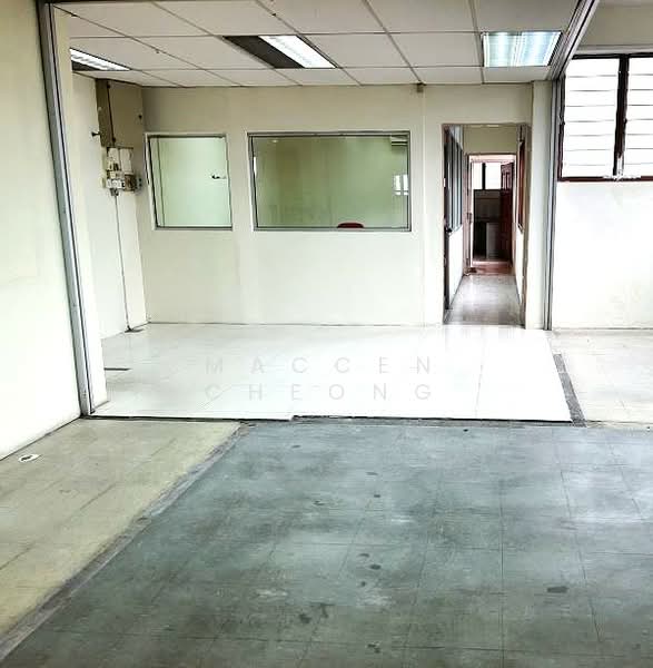 Shop / Office for Rent in Seri Kembangan (Selangor) - Maccen Cheong - Interior - PropertyGuru.com.my