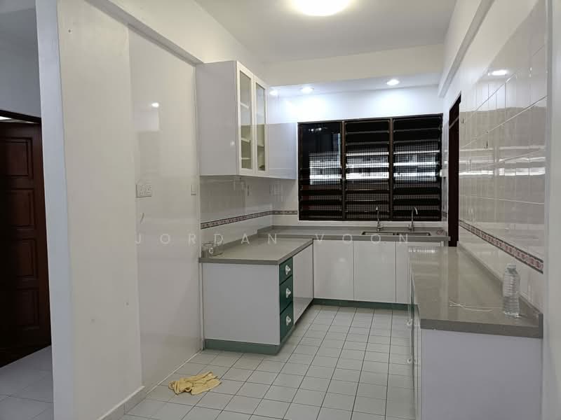 Kondominium untuk Dijual di Twin Towers - Jordan Voon - Kitchen - PropertyGuru.com.my