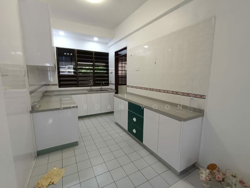 Kondominium untuk Dijual di Twin Towers - Jordan Voon - Kitchen - PropertyGuru.com.my