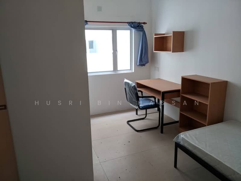 Servis Apartment untuk Dijual di Lodge Residence (Laman Universiti) - Husri Bin Hassan - Study - PropertyGuru.com.my