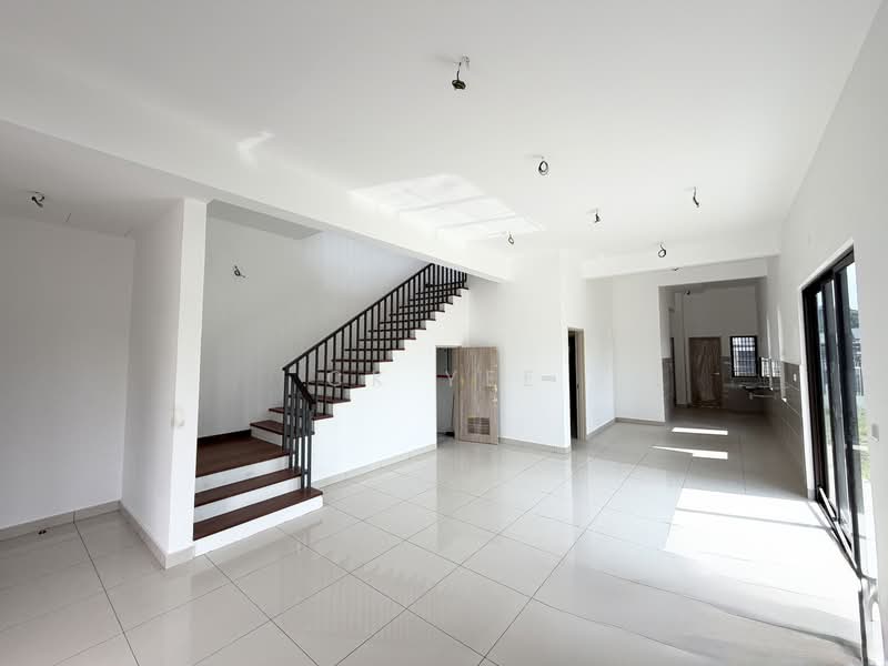 Rumah Teres untuk Dijual di Bandar Kinrara Seksyen 8 (Bandar Kinrara) - CK Yee - Interior - PropertyGuru.com.my