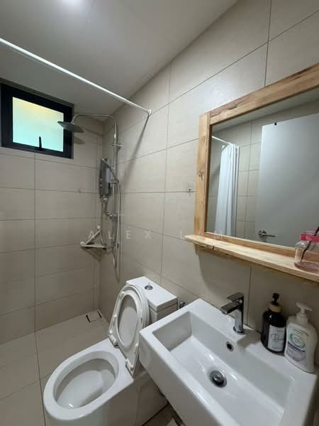 Kondominium untuk Disewa di 3 Residence - Alex Lim - Bathroom - PropertyGuru.com.my