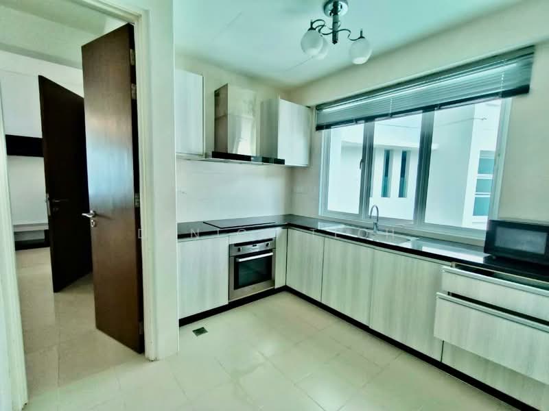 Kondominium untuk Disewa di Bayu Ferringhi Condominiums - Danick Teoh - Kitchen - PropertyGuru.com.my