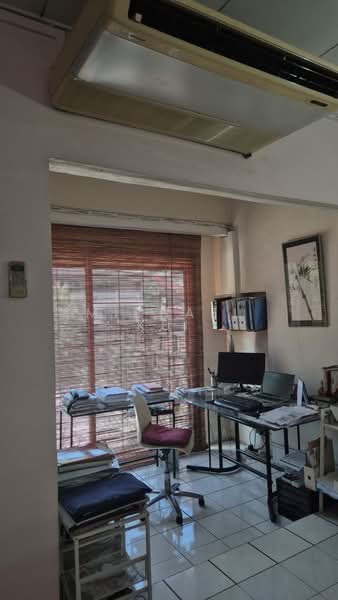 Rumah Teres 2 Tingkat untuk Dijual di Taman Bukit Desa (Taman Desa) - Michael Kei - Study - PropertyGuru.com.my