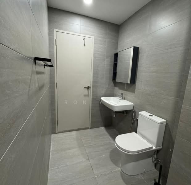 Servis Apartment untuk Disewa di Residensi Ava @ Kiara Bay - Ron Yap - Bathroom - PropertyGuru.com.my