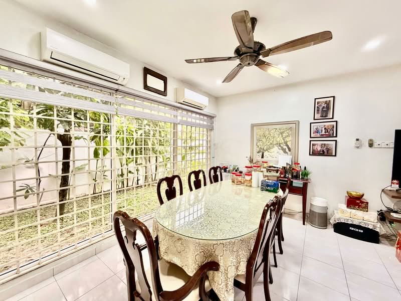 Bungalow for Rent in Taman Tun Dr Ismail (Kuala Lumpur) - Yin Peng . - Dining Room - PropertyGuru.com.my
