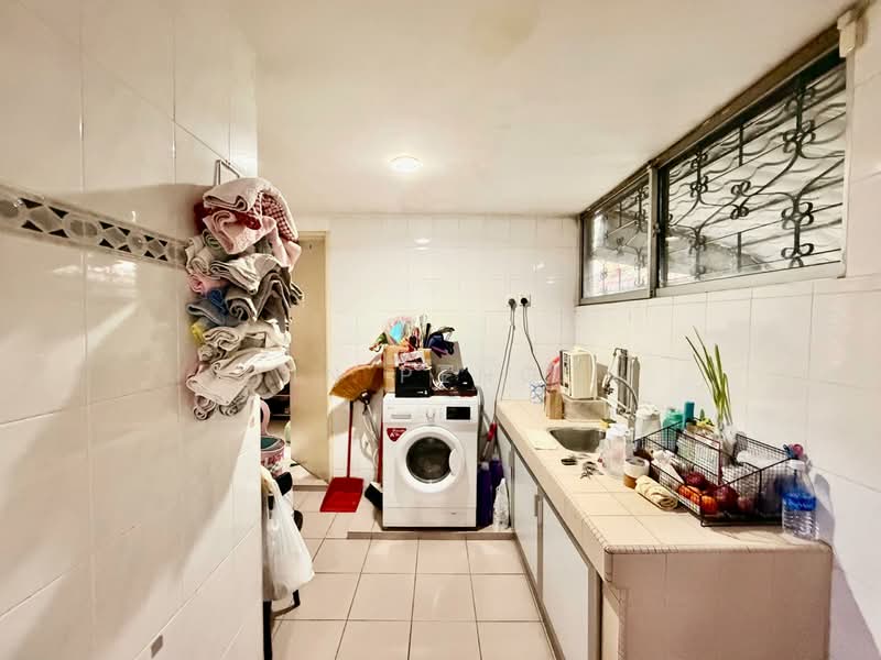 Bungalow for Rent in Taman Tun Dr Ismail (Kuala Lumpur) - Yin Peng . - Kitchen - PropertyGuru.com.my