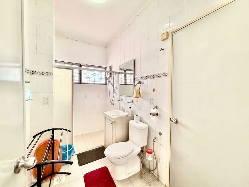 Bungalow for Rent in Taman Tun Dr Ismail (Kuala Lumpur) - Yin Peng . - Bathroom - PropertyGuru.com.my